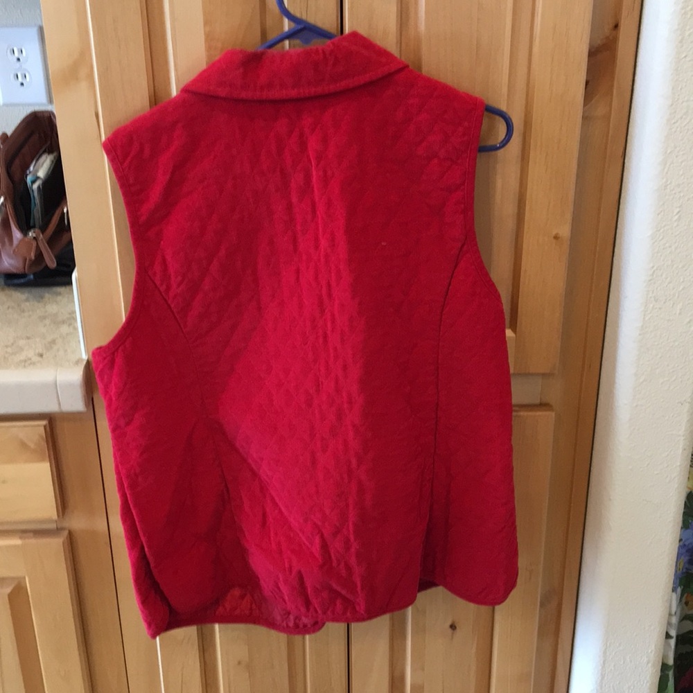 Basic Editions Vest - Picture 2 of 2